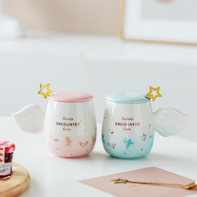 kopen Angelvleugels Romantisch Cupido Koppel Cup Gradient Keramiek Cartoon mok met deksel lepel voor mannen en vrouwen bloem thee kop online manufacture